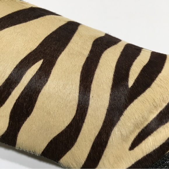 GUCCI Zumi Knee Boots Tiger Print Calf Hair -Black Leather -US 7 -NEW - Picture 5 of 11